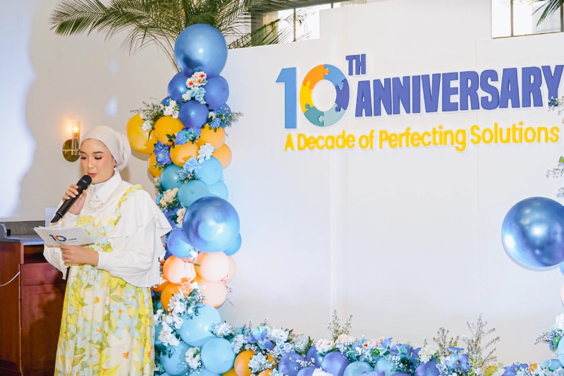 Bilingual MC (Master of Ceremony)